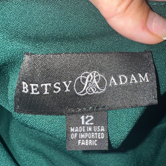 Betsy & Adam One-Shoulder pant jumpsuit  in Deep Green